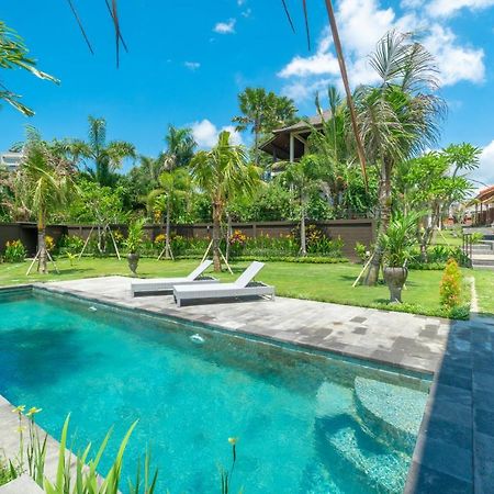 The Uma Guesthouse Canggu Exteriör bild