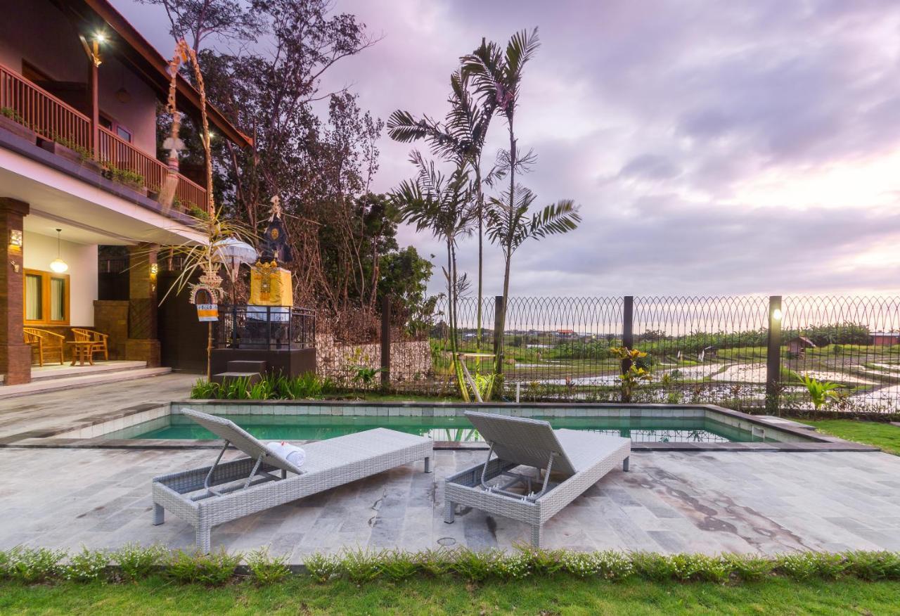 The Uma Guesthouse Canggu Exteriör bild